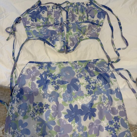 Sabo Skirt Matching Set - Picture 4 of 4